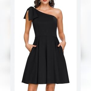 JASAMBAC Black Bow One Shoulder Cocktail Short Dress size M NWT